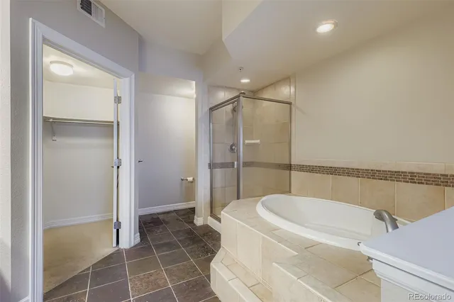 $2,000 | 1705 North Gaylord Street, Unit 205, Denver, CO 80206