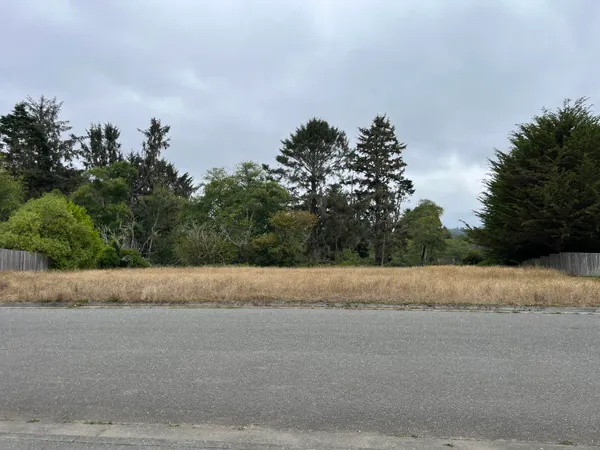 $450,000 | 2973 Springer Drive, McKinleyville, CA 95519
