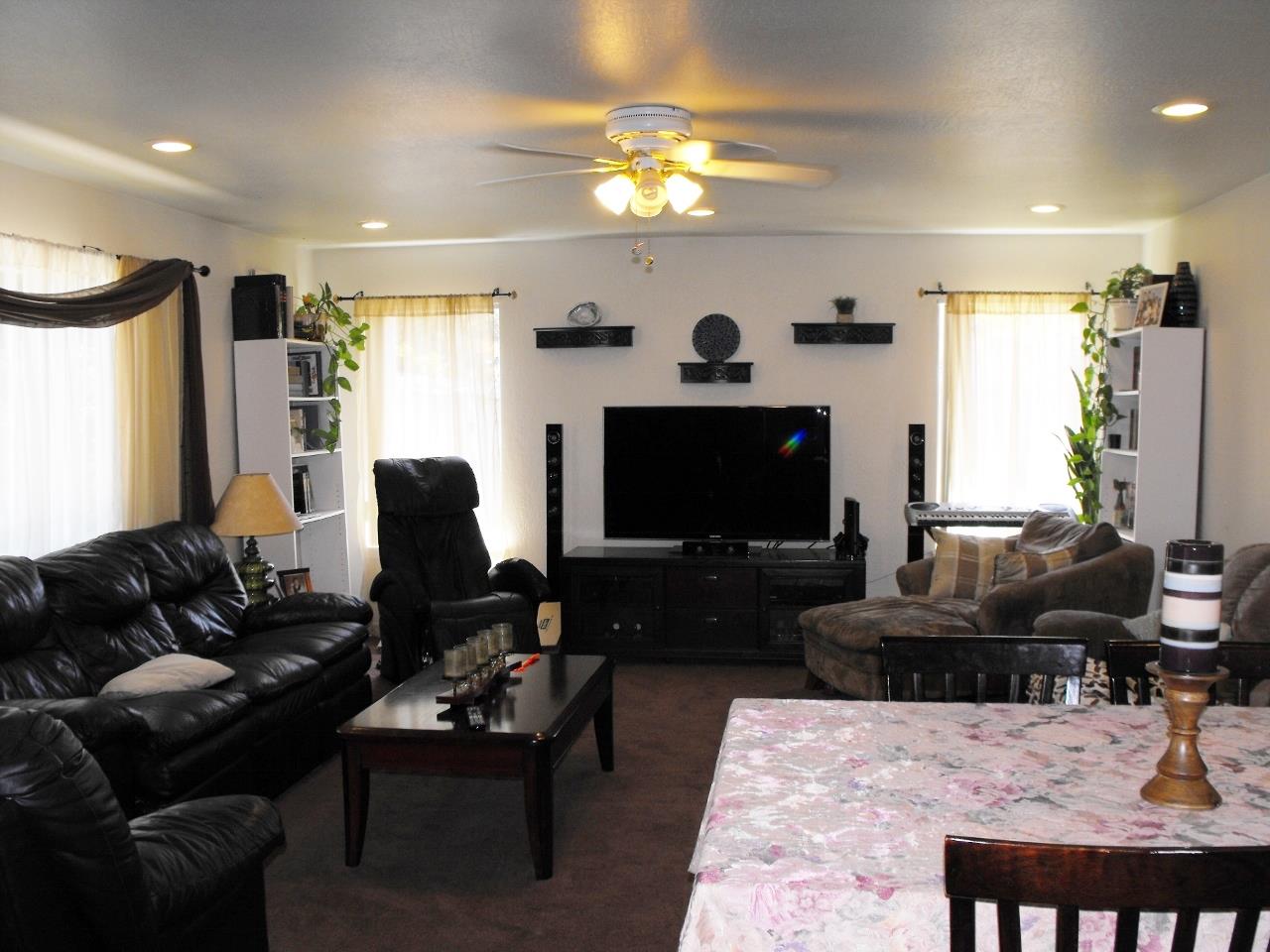 17958 Pesante Road Salinas, CA 93907 - Photo 12 of 41 Gallery Image 12
