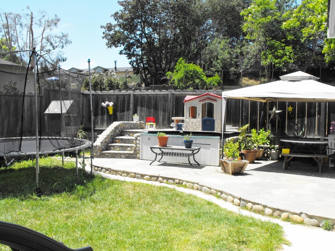 17958 Pesante Road Salinas, CA 93907 - Photo 7 of 41 Gallery Image 7