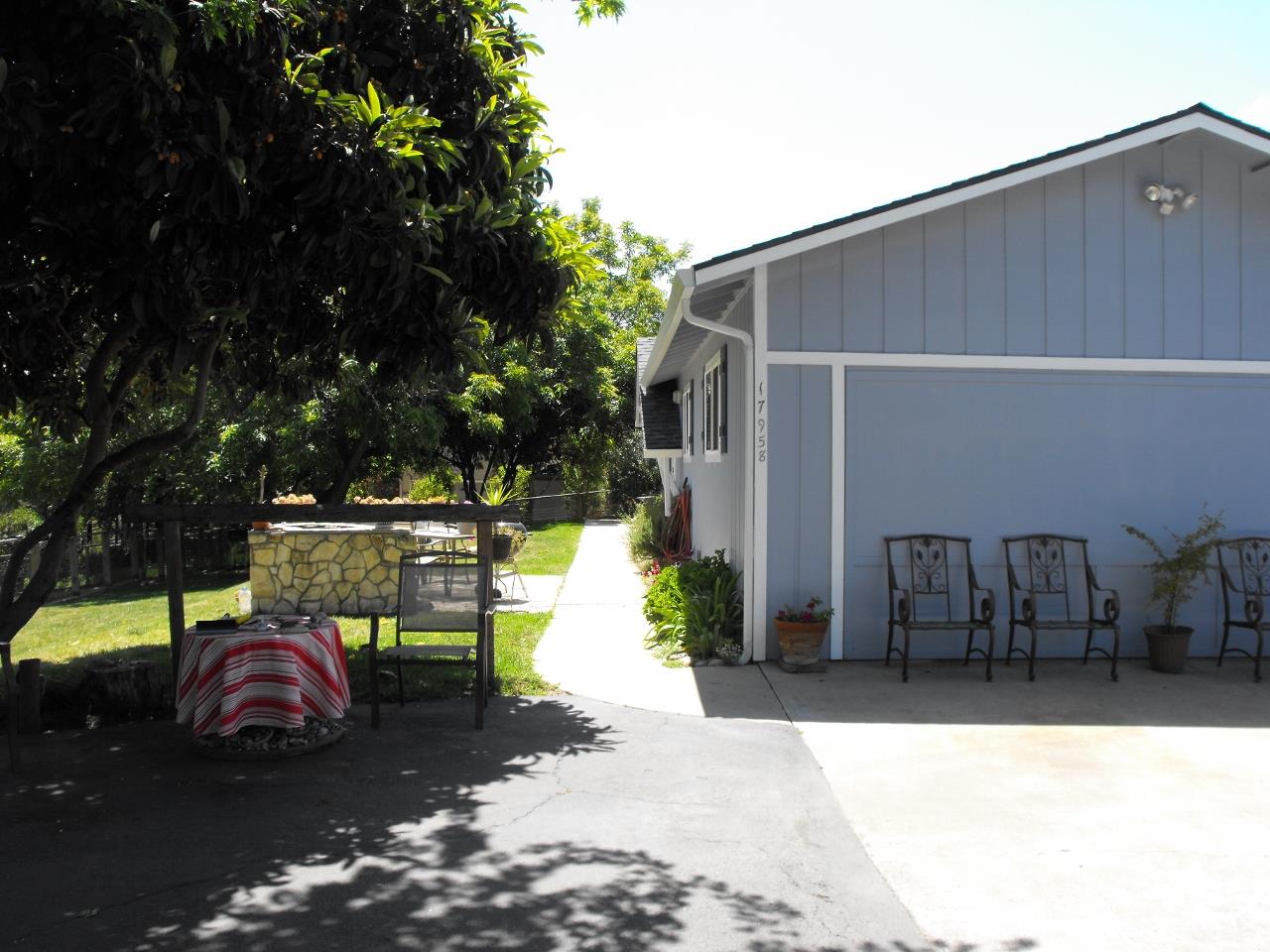 17958 Pesante Road Salinas, CA 93907 - Photo 10 of 41 Gallery Image 10