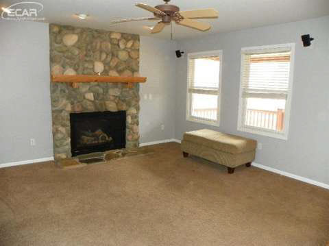 10325 Lehring Road Byron, MI 48418 - Photo 4 of 27 20436041-3.JPG