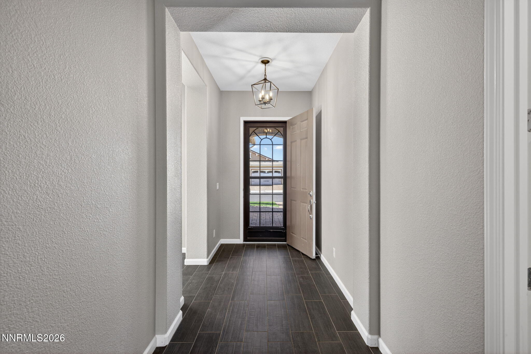 3055 Show Jumper Lane Reno, NV 89521 - Photo 10 of 70 10-web-or-mls-IMG_8252