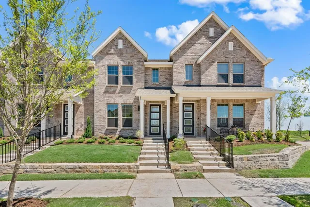 $269,990 | 1105 Carnation Drive, Crowley, TX 76036