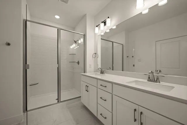 $269,990 | 1105 Carnation Drive, Crowley, TX 76036