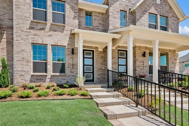 $269,990 | 1105 Carnation Drive, Crowley, TX 76036