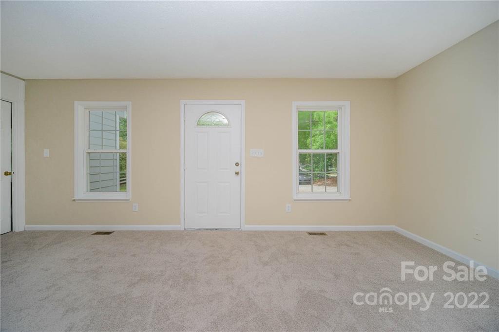1911 Griffith Road Monroe, NC 28112 - Photo 4 of 17 Gallery Image 4