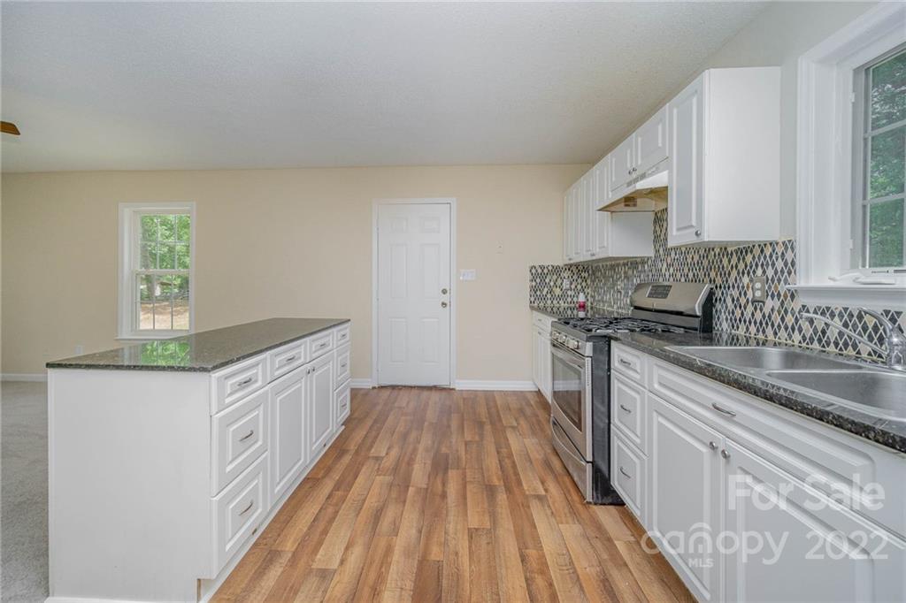 1911 Griffith Road Monroe, NC 28112 - Photo 6 of 17 Gallery Image 6