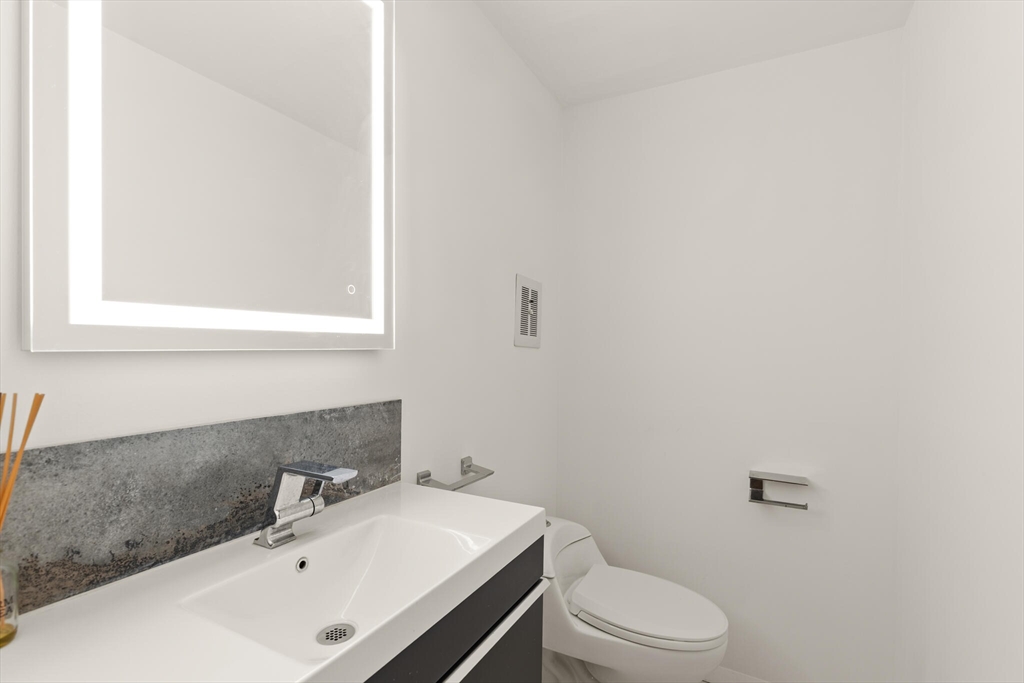 37 Alden Road Wayland, MA 01778 - Photo 38 of 42