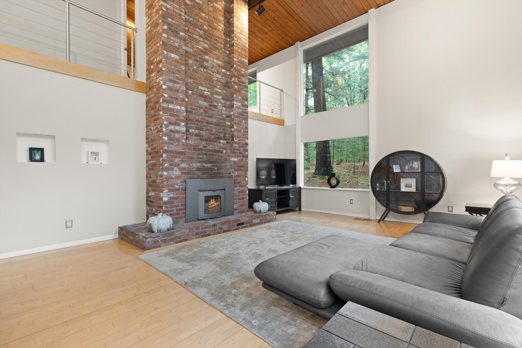 37 Alden Road Wayland, MA 01778 - Photo 10 of 42