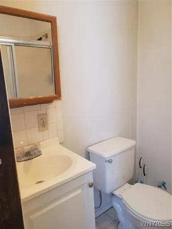 $2,350 | 91 Springville Avenue, Amherst, NY 14226