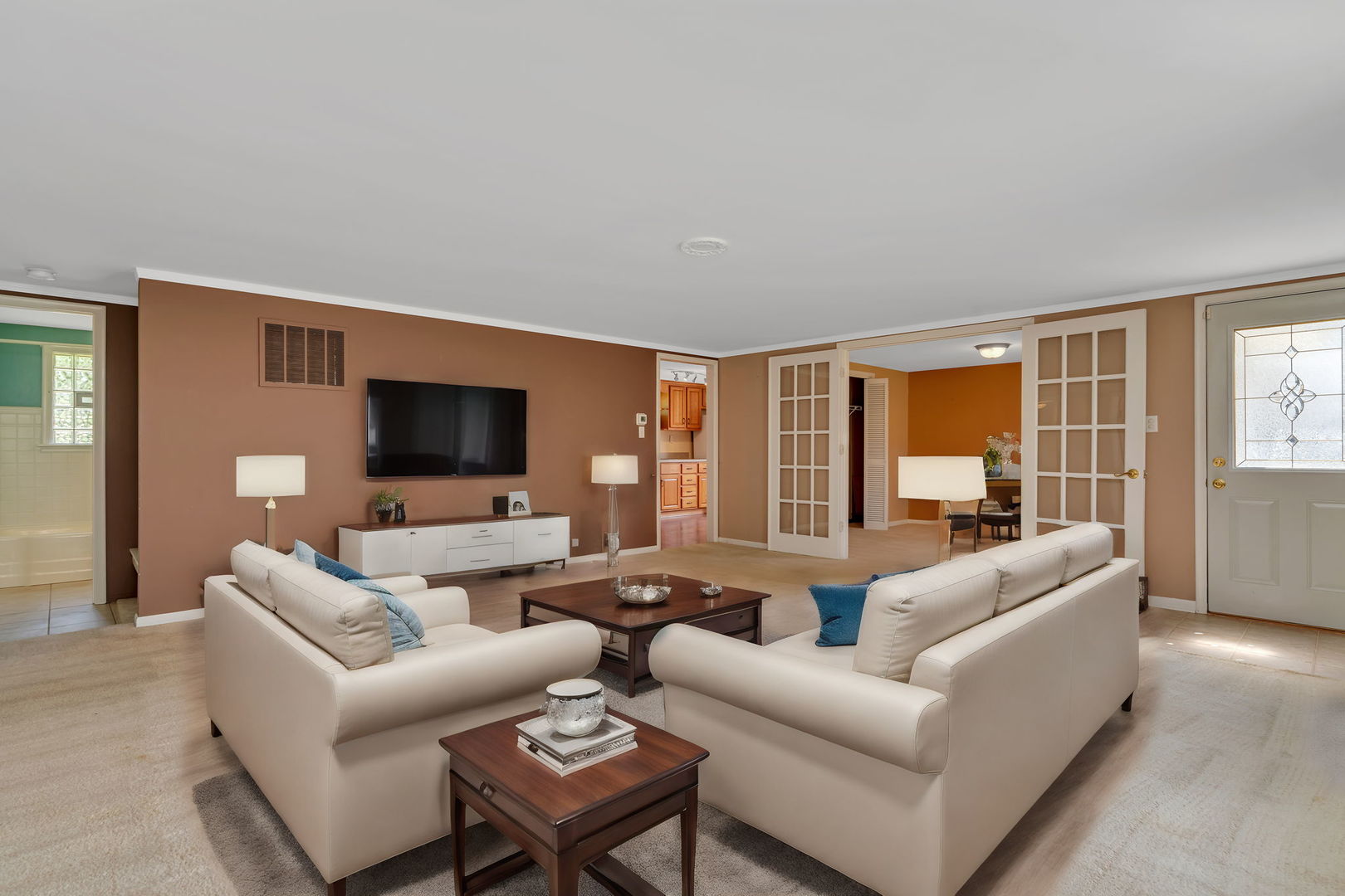 307 Bruce Road Lockport, IL 60441 - Photo 3 of 23 a living room with furniture and a flat screen tv