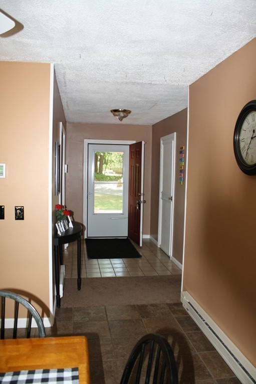 94 Larned Road Oxford, MA 01540 - Photo 4 of 20 Gallery Image 4