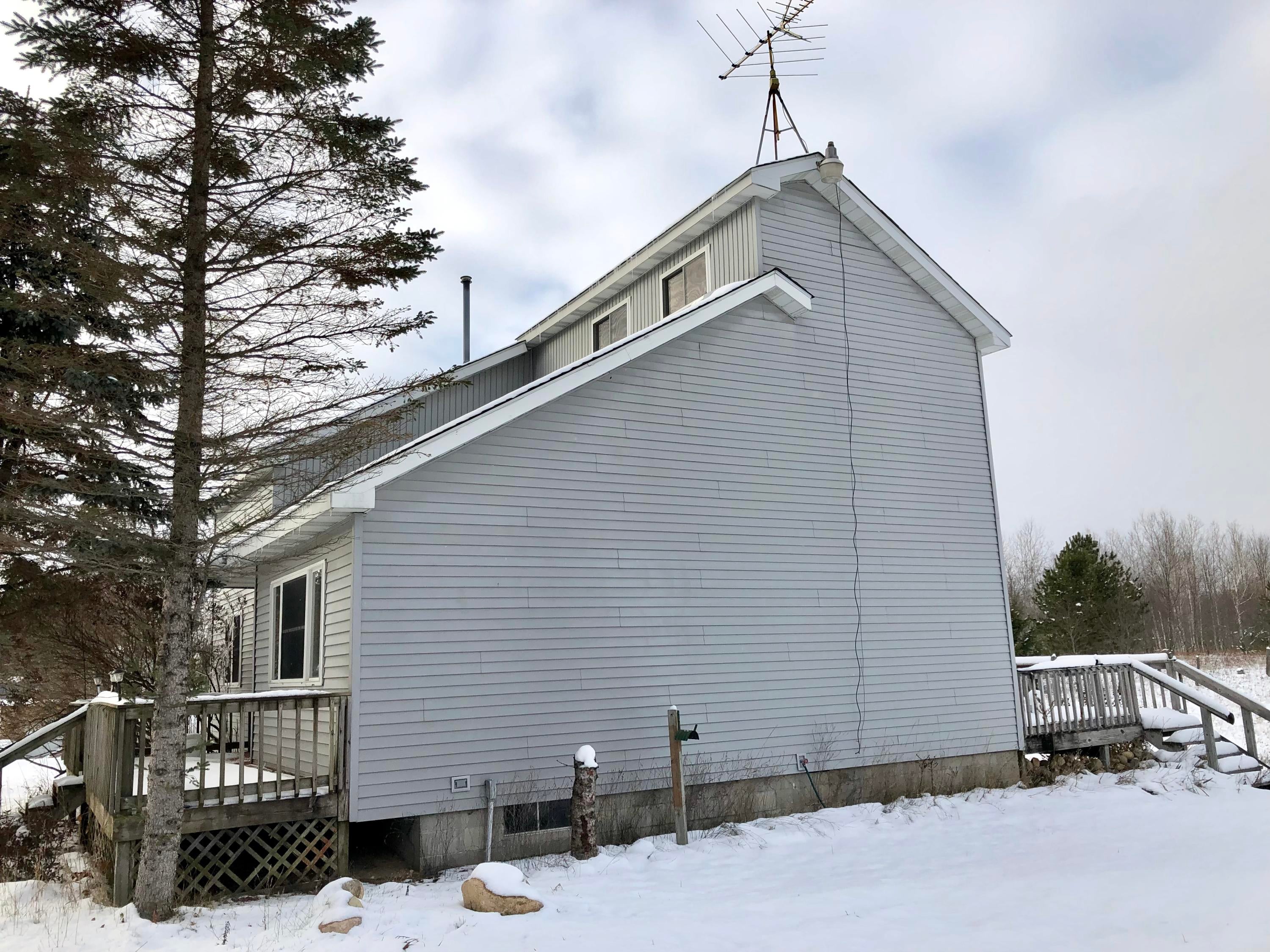 5850 West 5 Mile Road Grayling, MI 49738 - Photo 4 of 13 Gallery Image 4