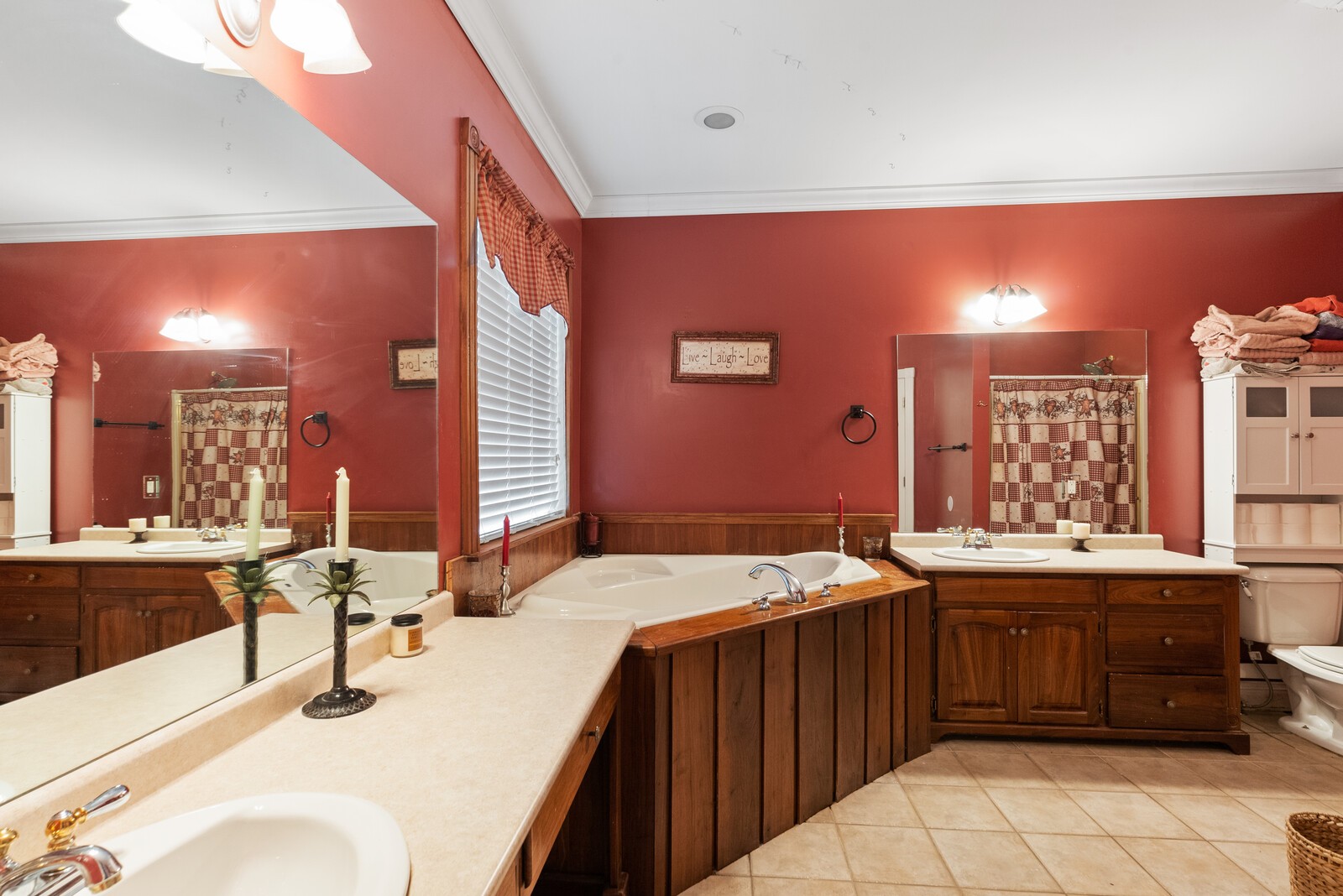 7336 Chowning Road Springfield, TN 37172 - Photo 23 of 45 a kitchen with a sink and stove