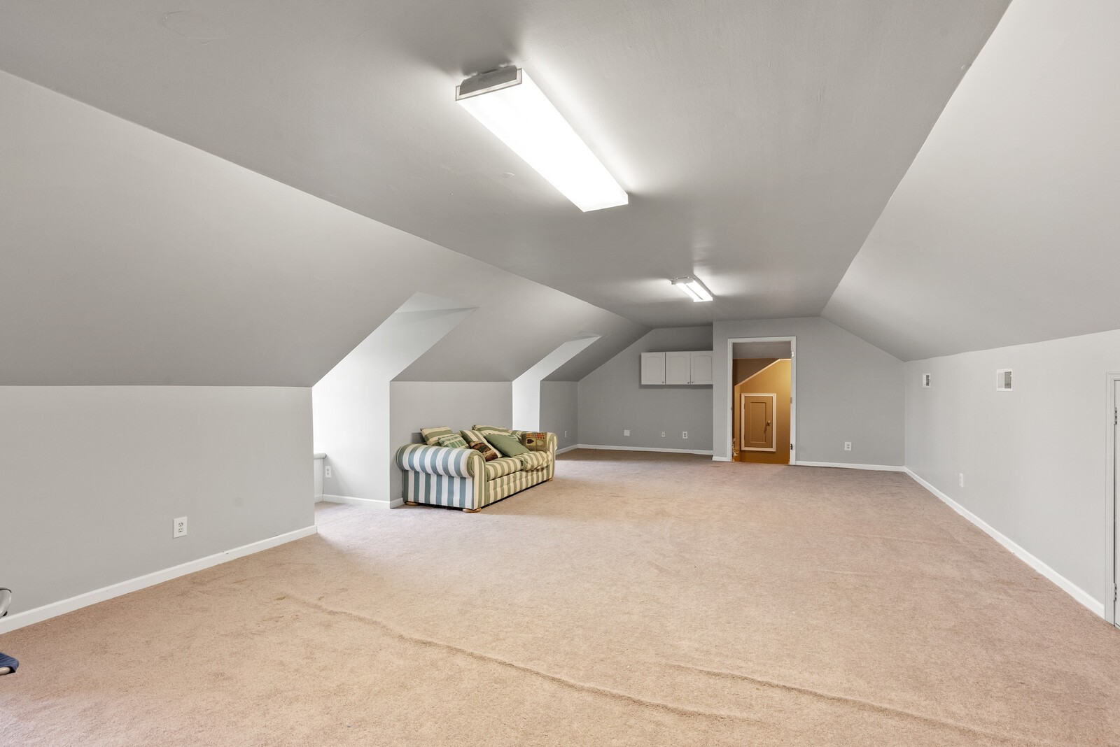 7336 Chowning Road Springfield, TN 37172 - Photo 30 of 45 a view of a livingroom with a staircase