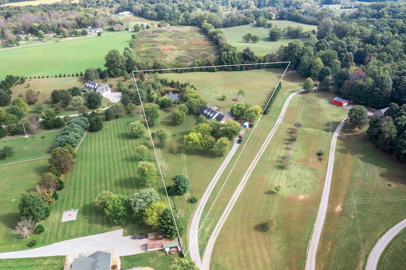 7336 Chowning Road Springfield, TN 37172 - Photo 45 of 45 an aerial view of residential houses with outdoor space and lake view