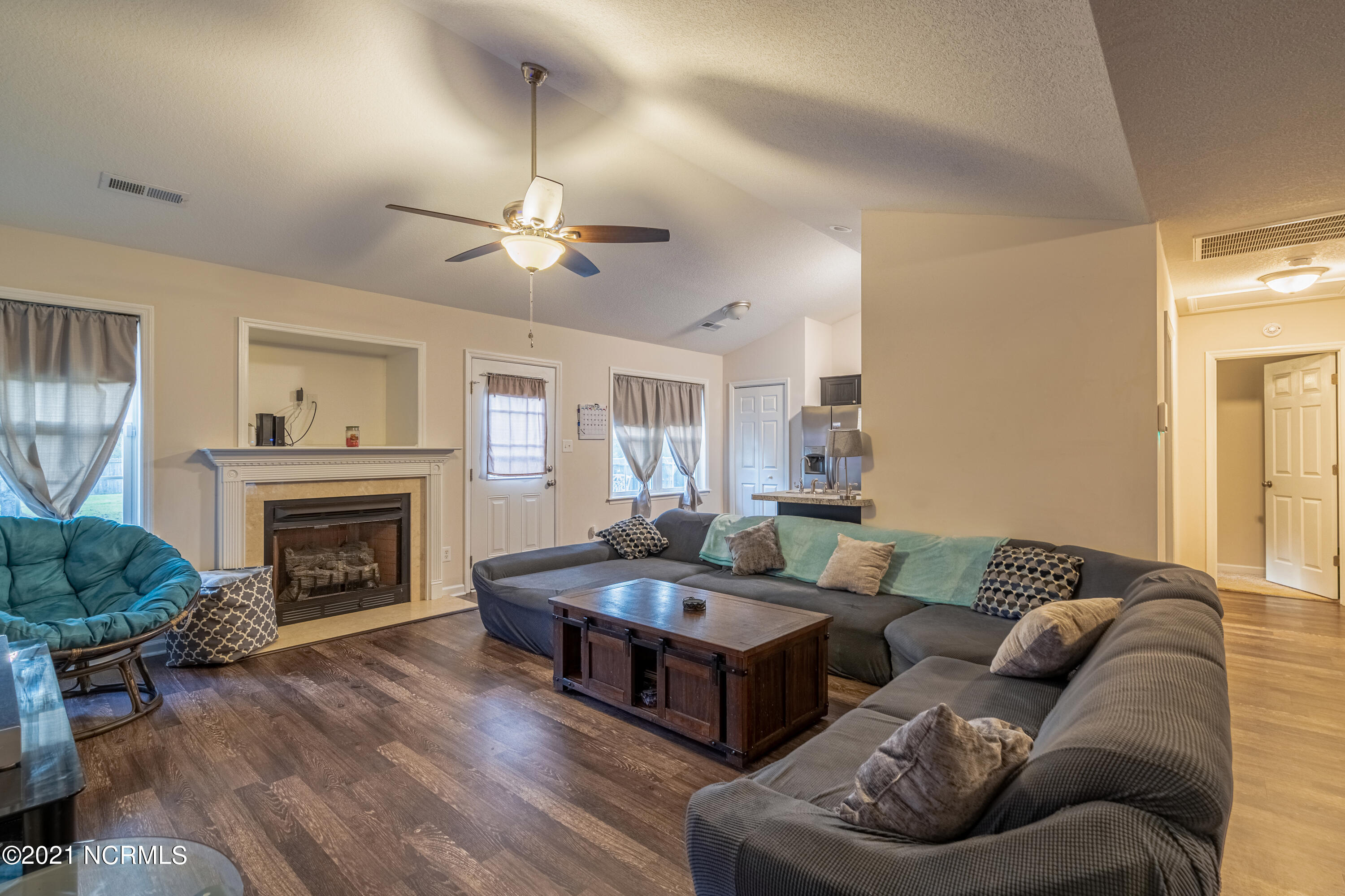 181 Meadowview Road Jacksonville, NC 28540 - Photo 7 of 29 7