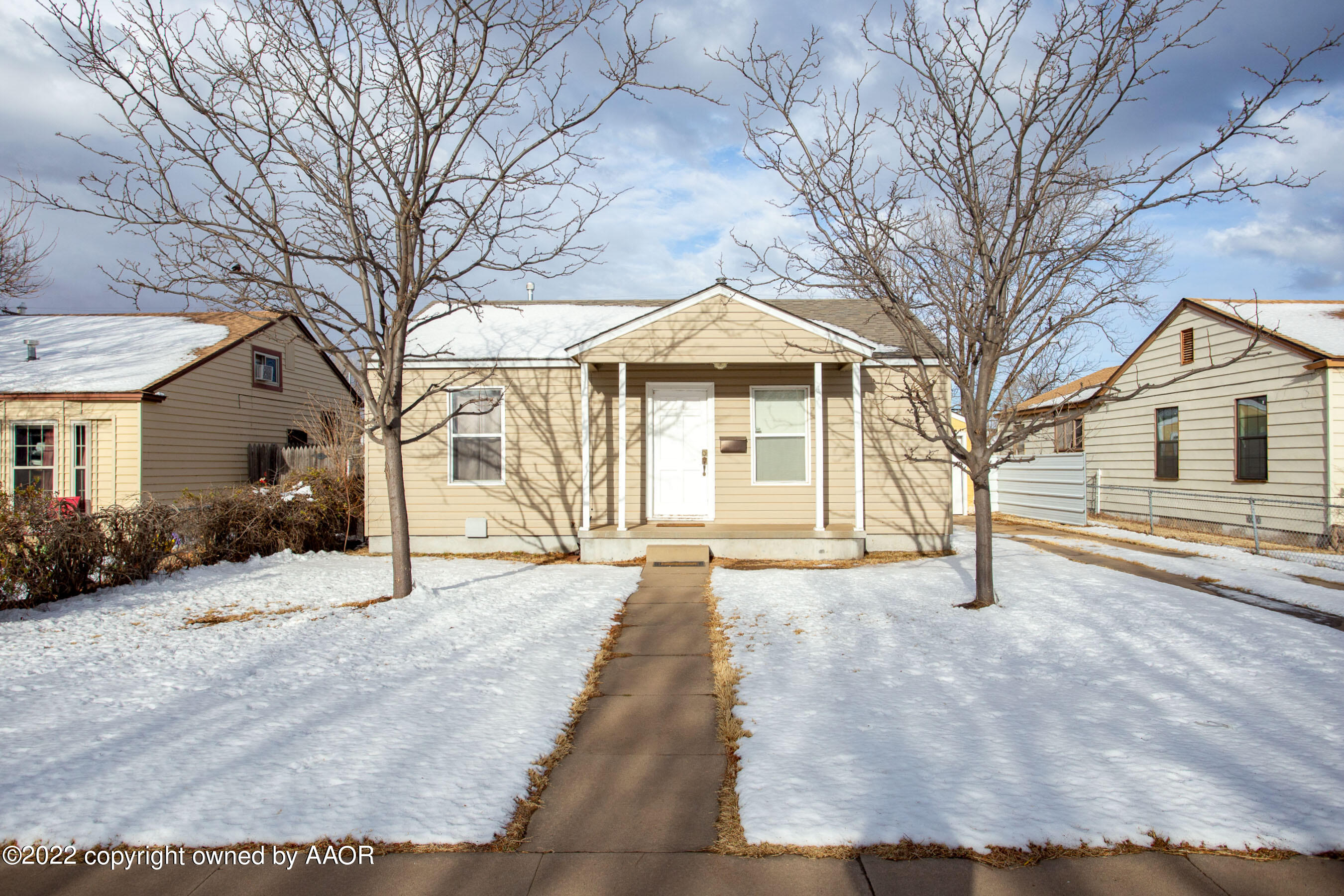 4104 South Hughes Street Amarillo, TX 79110 - Photo 1 of 17 18