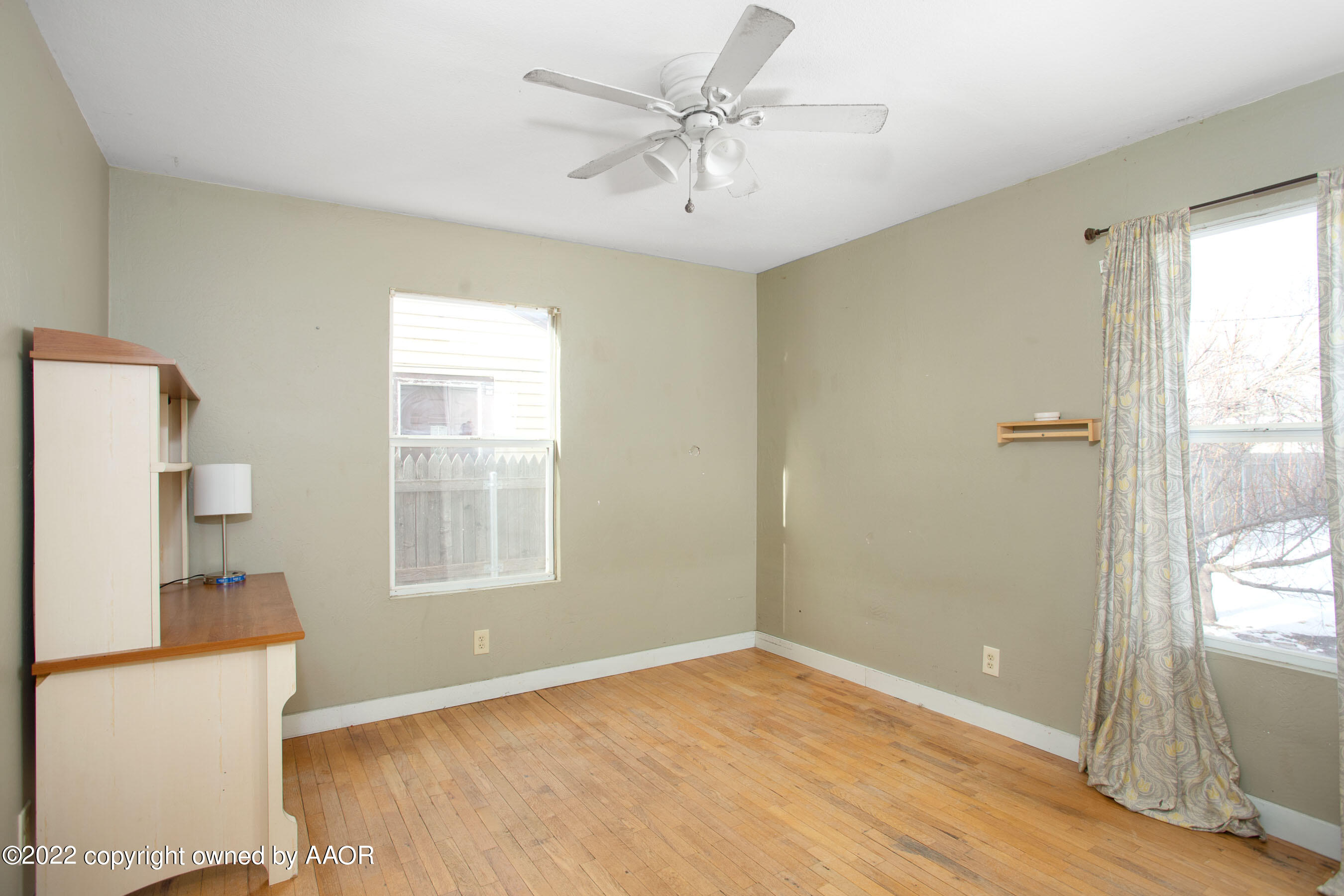 4104 South Hughes Street Amarillo, TX 79110 - Photo 12 of 17 10