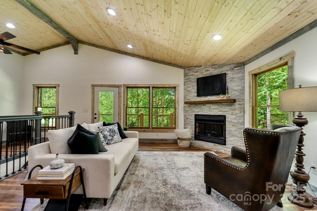 544 Stewart Road Otto, NC 28763 - Photo 13 of 46 Gallery Image 13