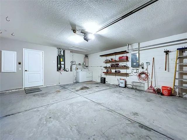 $329,900 | 7517 Savannah Lane, Tampa, FL 33637