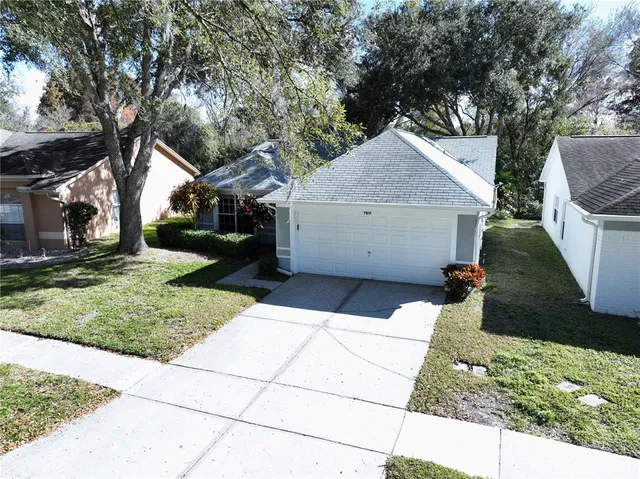 $329,900 | 7517 Savannah Lane, Tampa, FL 33637