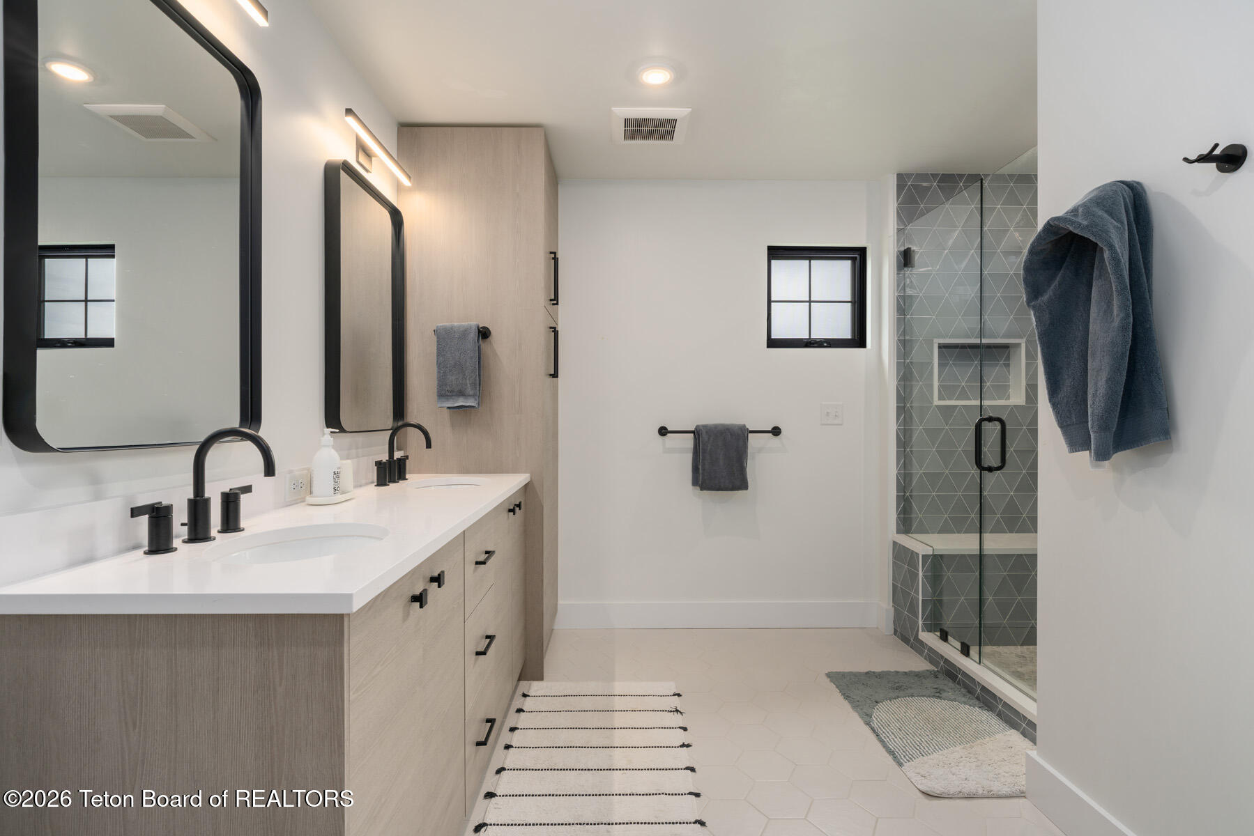 9194 Megan Street Victor, ID 83455 - Photo 16 of 24 16 Primary Bathroom