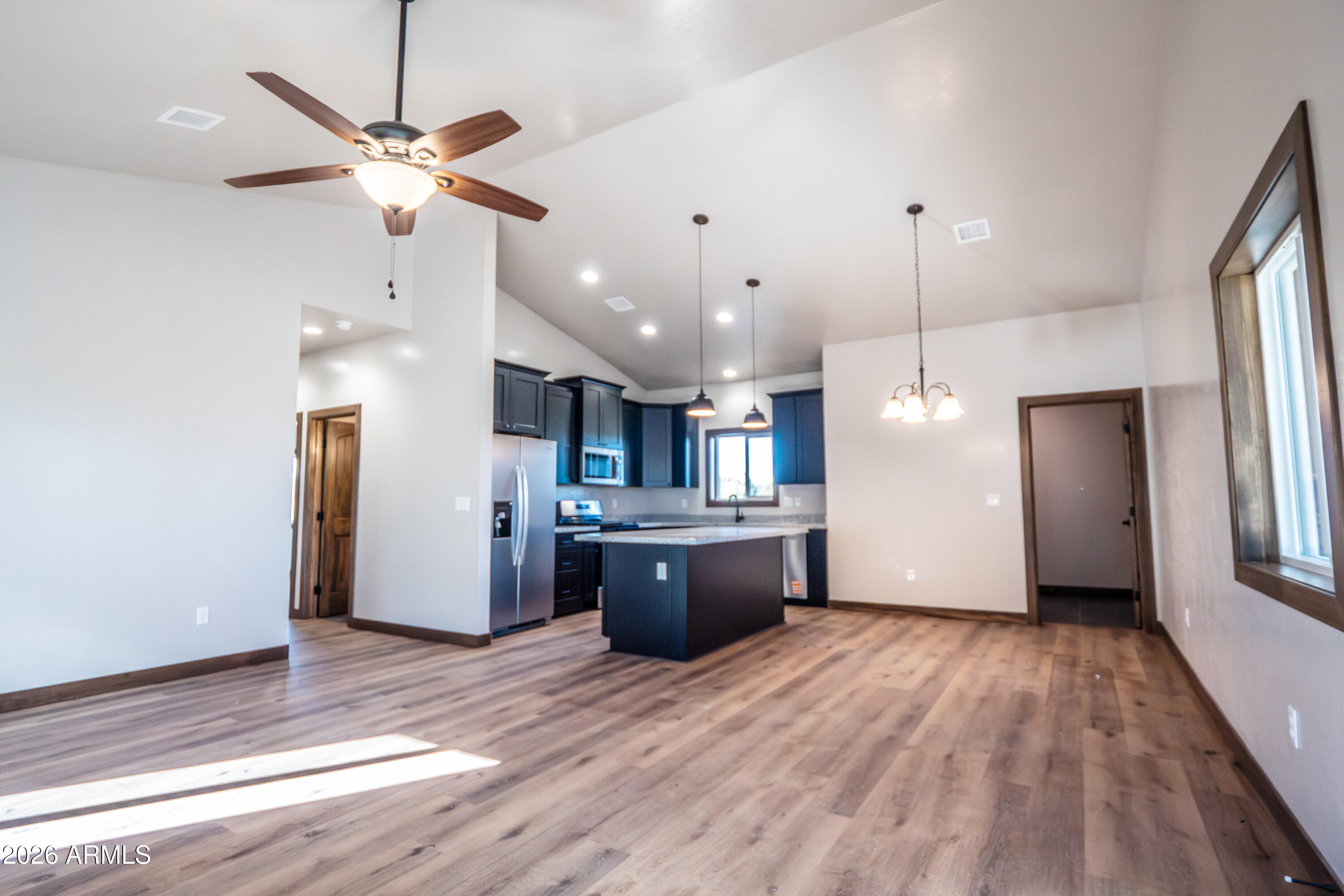 2021 East Rimstone Drive Show Low, AZ 85901 - Photo 14 of 38 main1