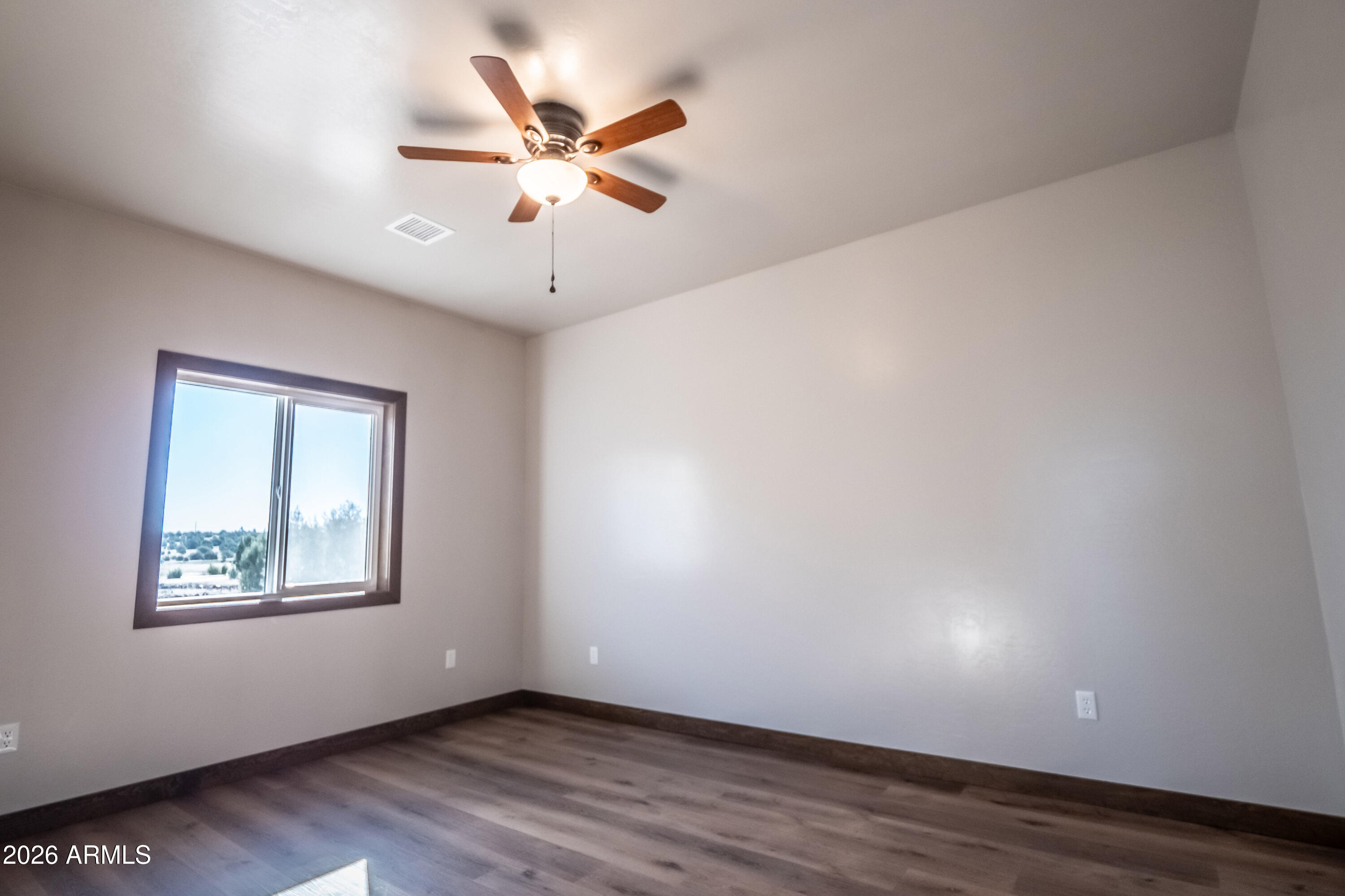 2021 East Rimstone Drive Show Low, AZ 85901 - Photo 23 of 38 room1_4