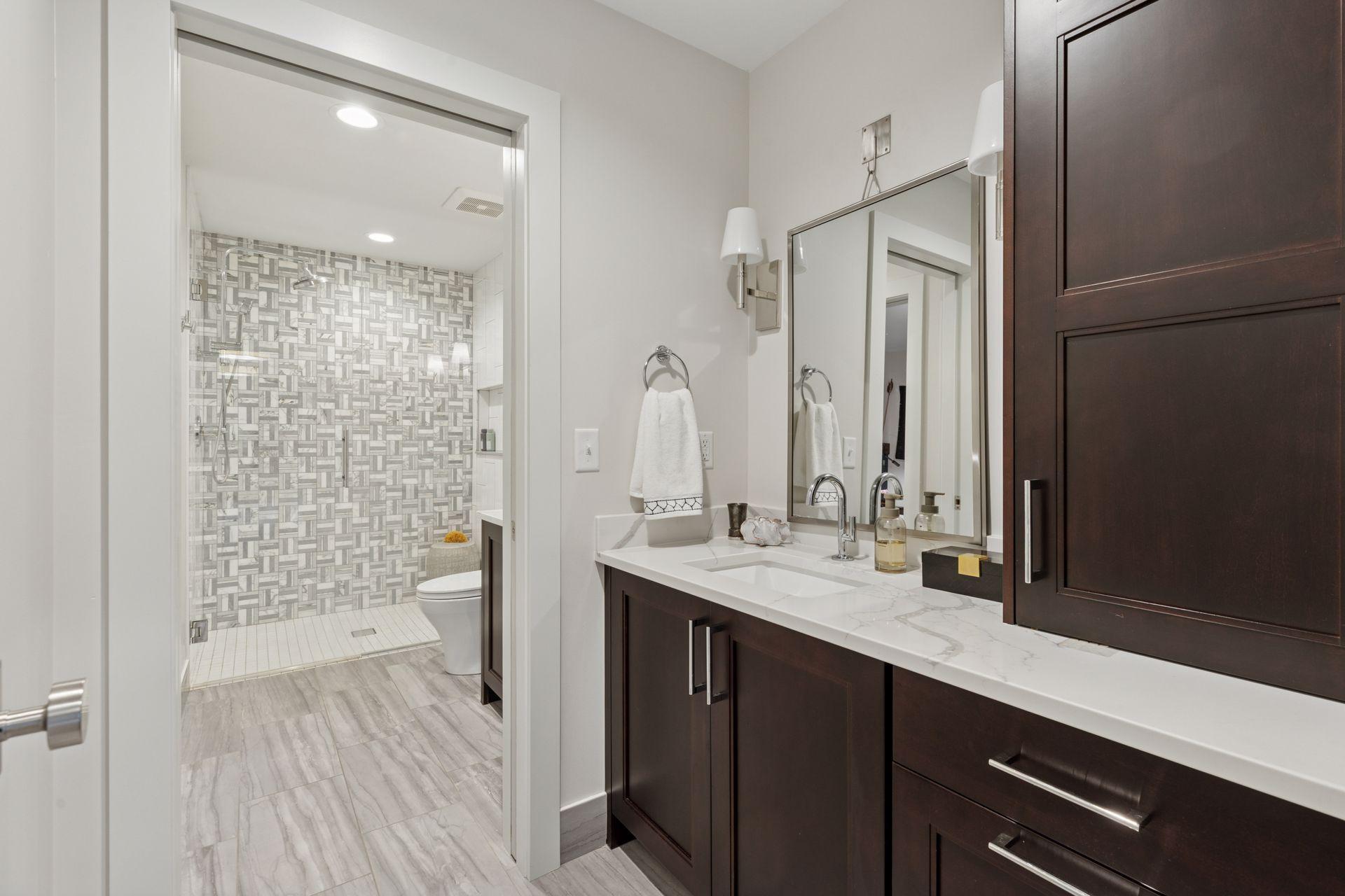 19020 Minnetonka Boulevard Deephaven, MN 55391 - Photo 21 of 34