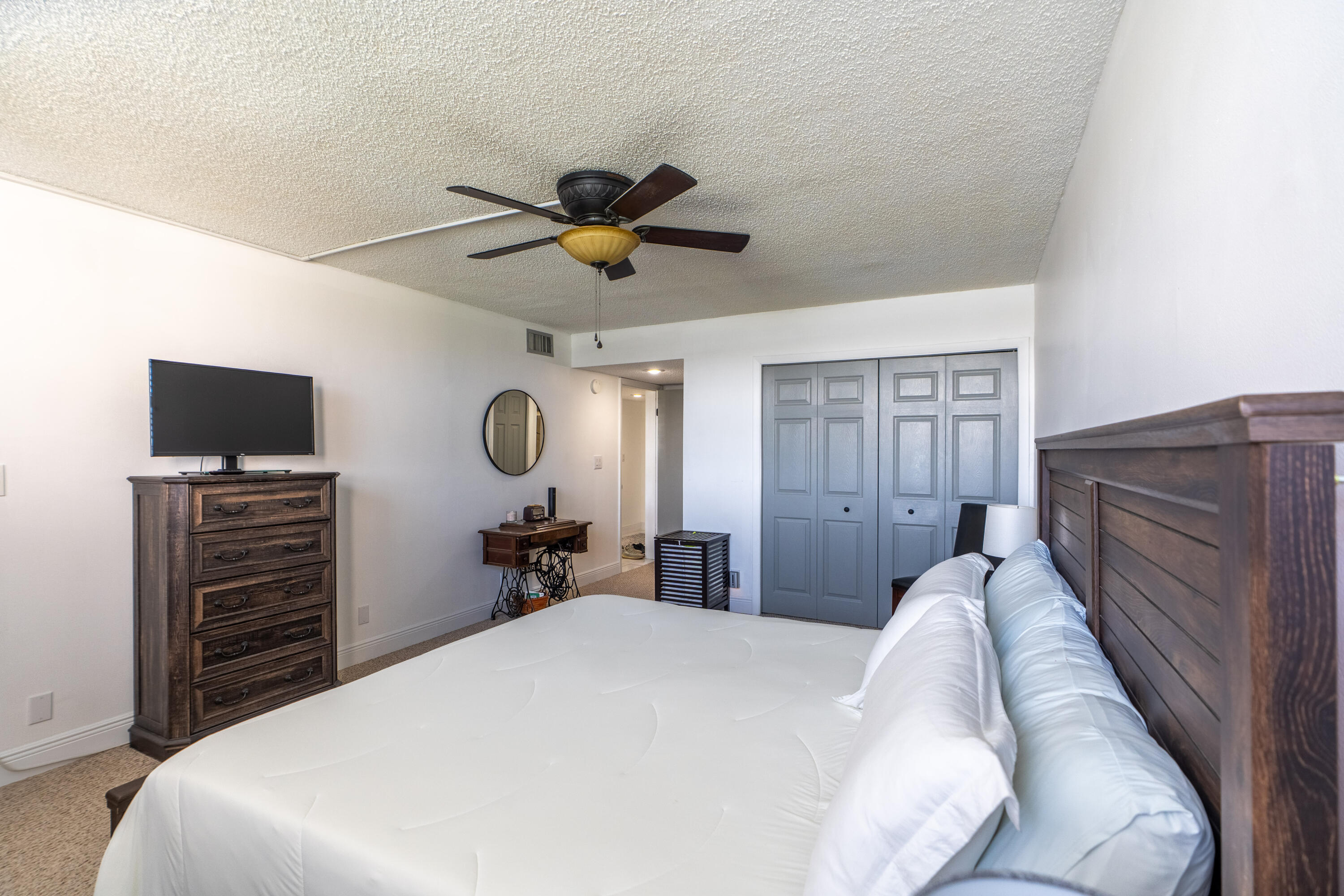 16401 Golf Club Road, Unit 113 Weston, FL 33326 - Photo 25 of 65 DSC01900