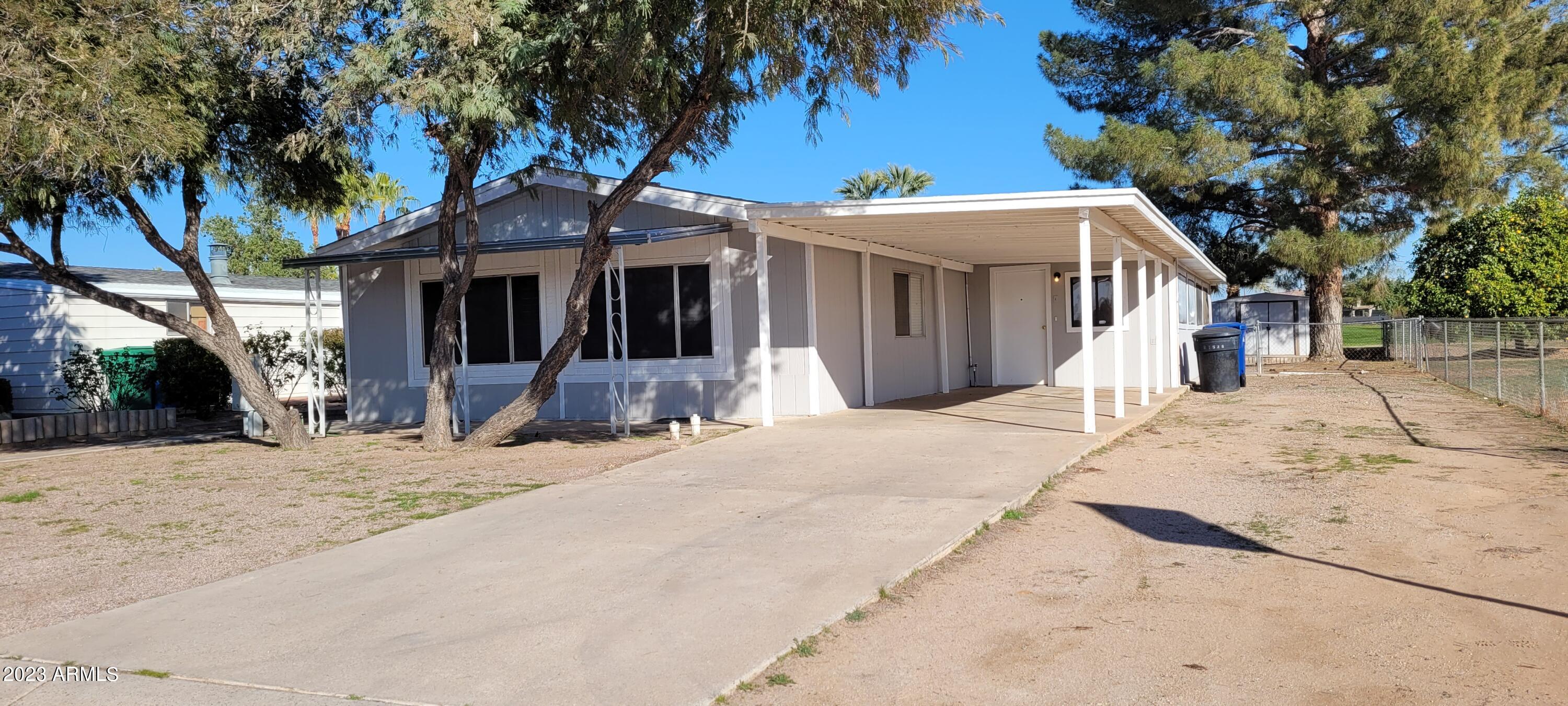1901 South Sossaman Road Mesa, AZ 85209 - Photo 3 of 33 20230205_152921