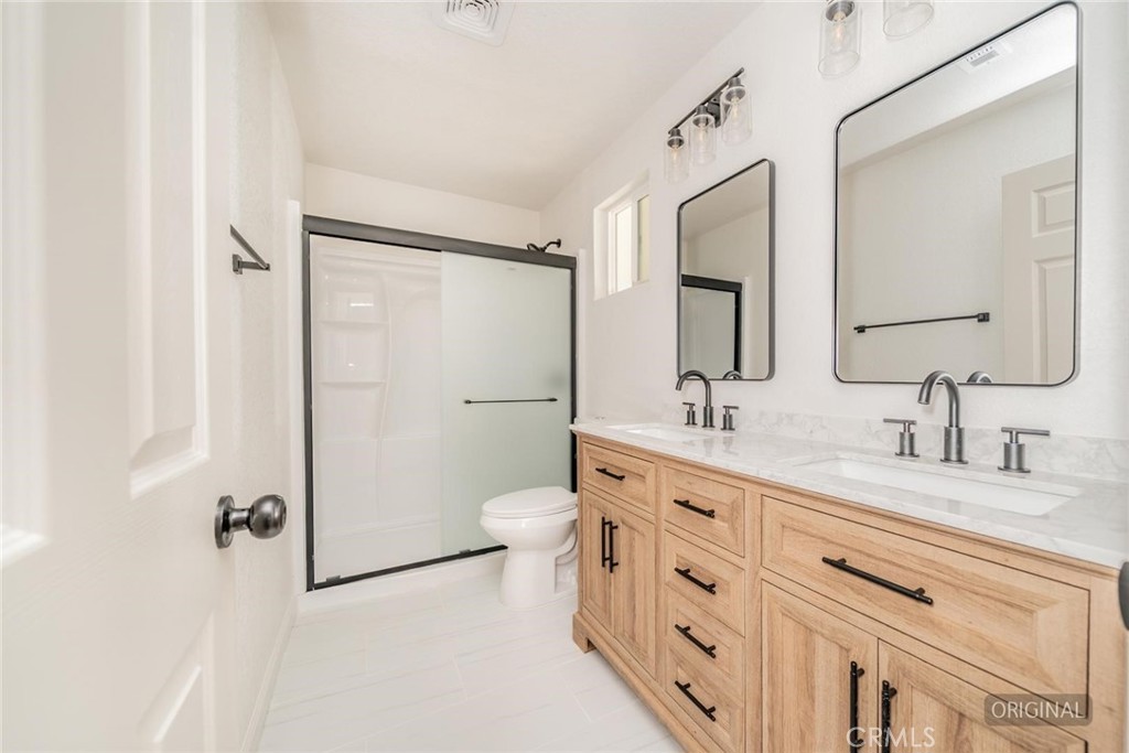 14387 Jicarilla Road Apple Valley, CA 92307 - Photo 19 of 24 Remodeled Primary Bathroom