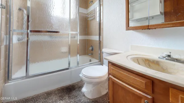 $170,000 | 1633 Ebony Avenue, Las Cruces, NM 88001