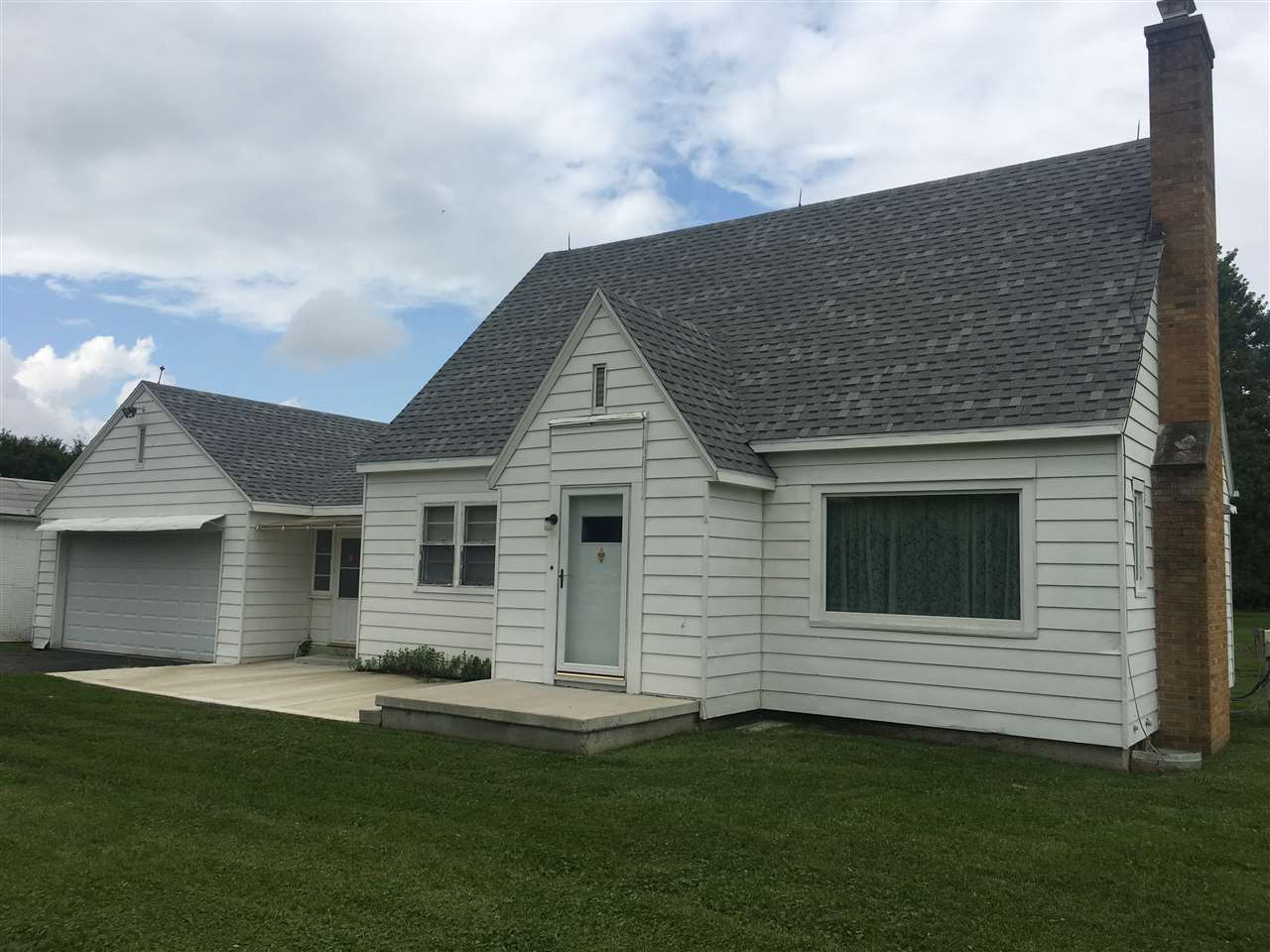 5714 Leesburg Road Fort Wayne, IN 46818 - Photo 7 of 19