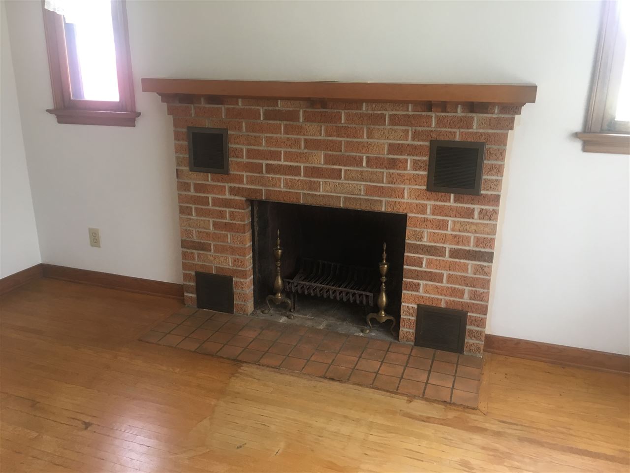 5714 Leesburg Road Fort Wayne, IN 46818 - Photo 9 of 19