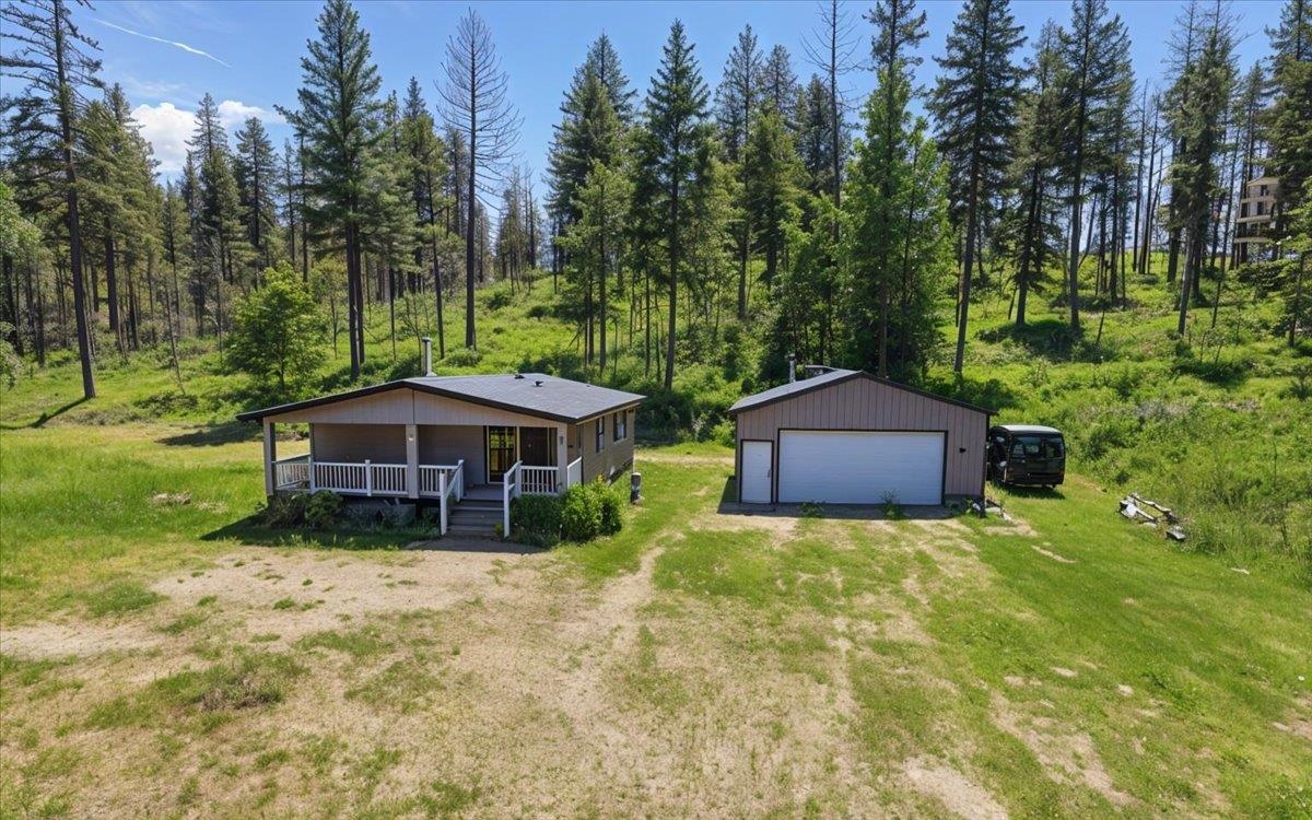 15212 East Eistrup Road Elk, WA 99009 - Photo 1 of 31 Gallery Image 1