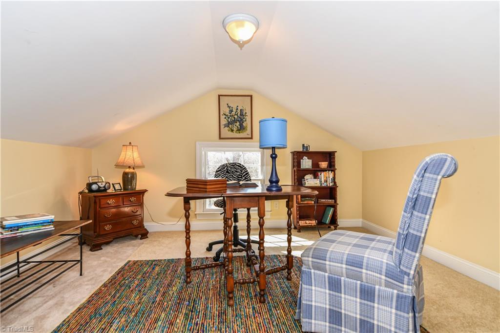 4921 Hackamore Road Greensboro, NC 27410 - Photo 16 of 30