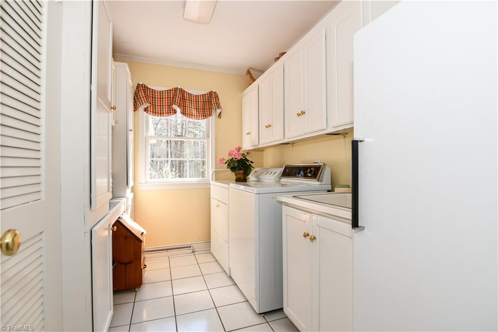 4921 Hackamore Road Greensboro, NC 27410 - Photo 23 of 30