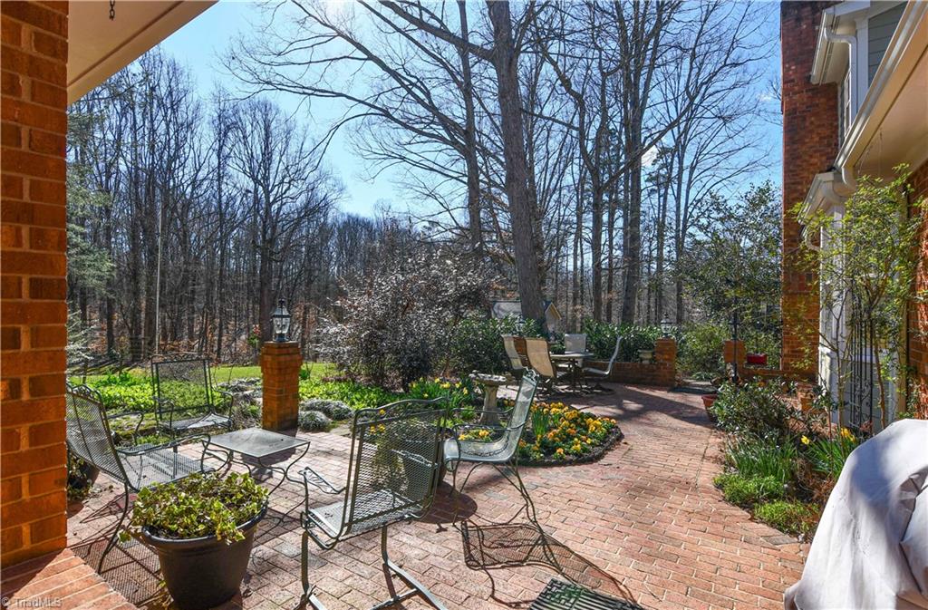 4921 Hackamore Road Greensboro, NC 27410 - Photo 25 of 30
