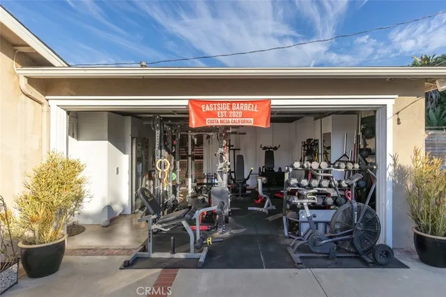 $2,449,900 | 269 Cecil Place, Costa Mesa, CA 92627