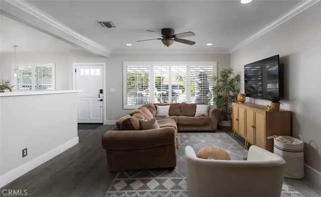 $2,449,900 | 269 Cecil Place, Costa Mesa, CA 92627