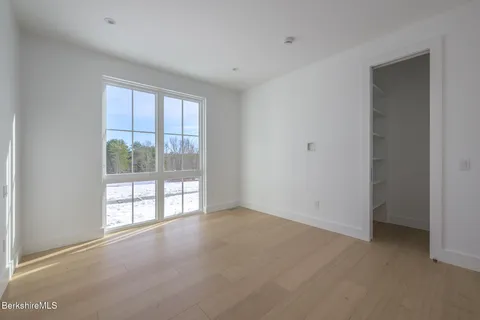 $3,850,000 | 21 A Interlaken Road, Stockbridge, MA 01266