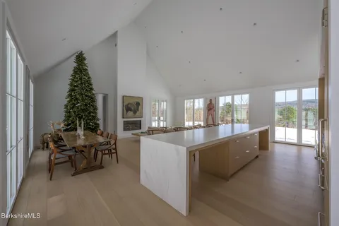 $3,850,000 | 21 A Interlaken Road, Stockbridge, MA 01266