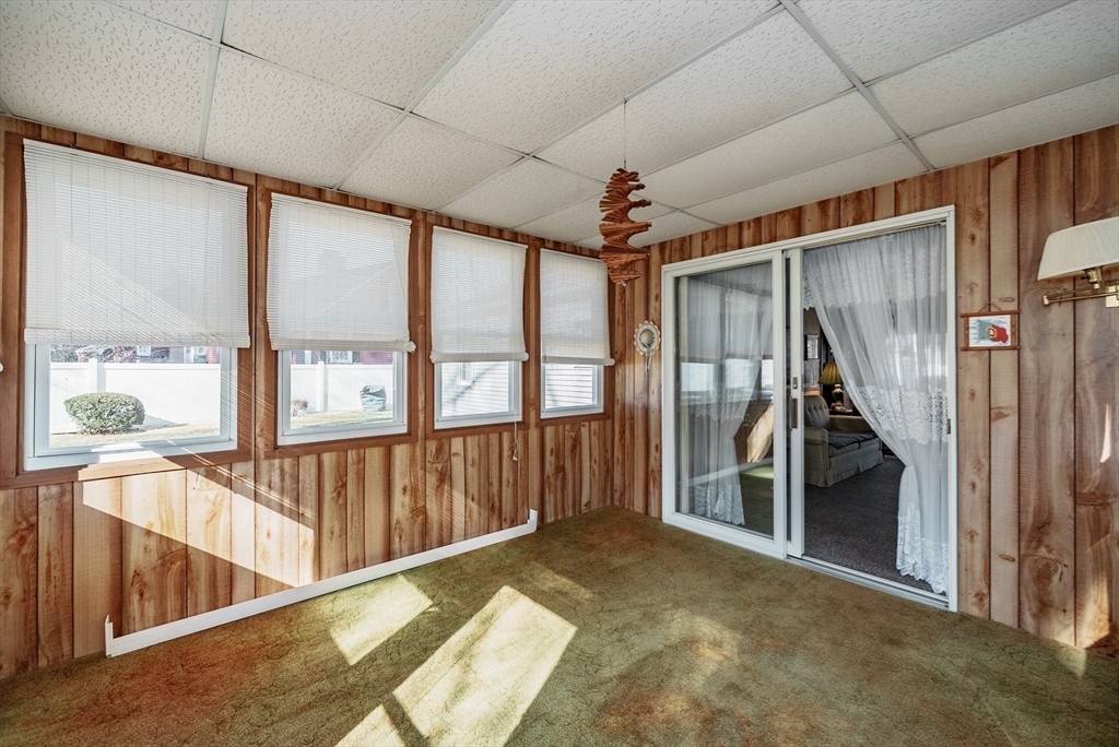 120 Welland Road Springfield, MA 01151 - Photo 10 of 36 a view of a hallway