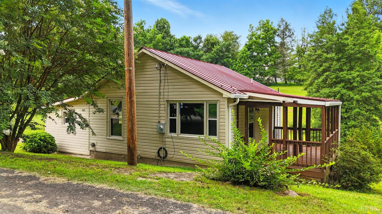 157 Old Country Road Monroe, VA 24574 - Photo 35 of 41 a view of a house with a yard