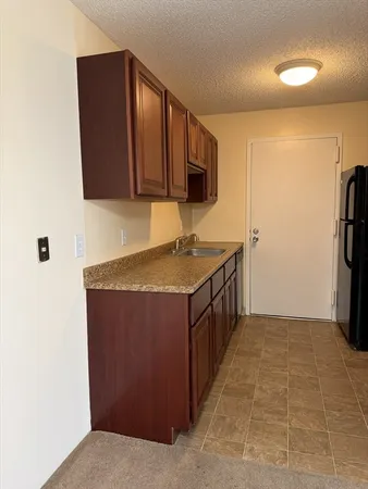 $1,850 | 11 Village Way, Unit 12, Natick, MA 01760