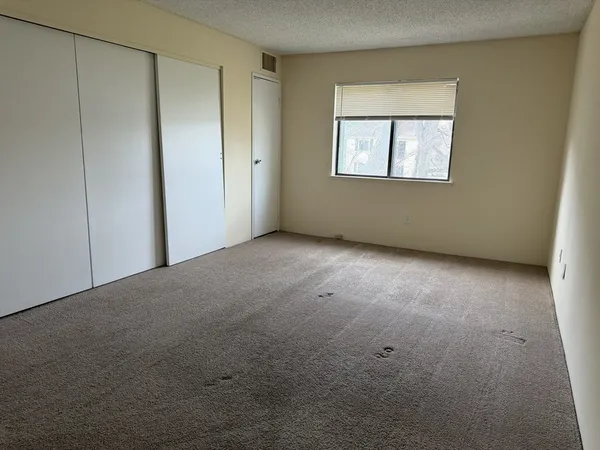 $1,850 | 11 Village Way, Unit 12, Natick, MA 01760