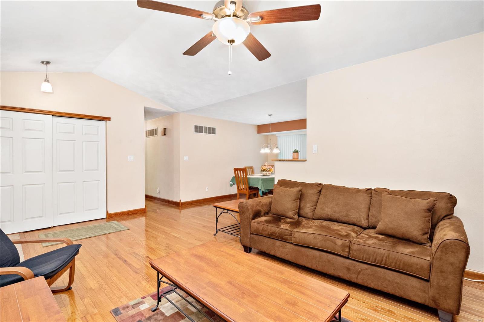 712 South Library Street Waterloo, IL 62298 - Photo 8 of 40
